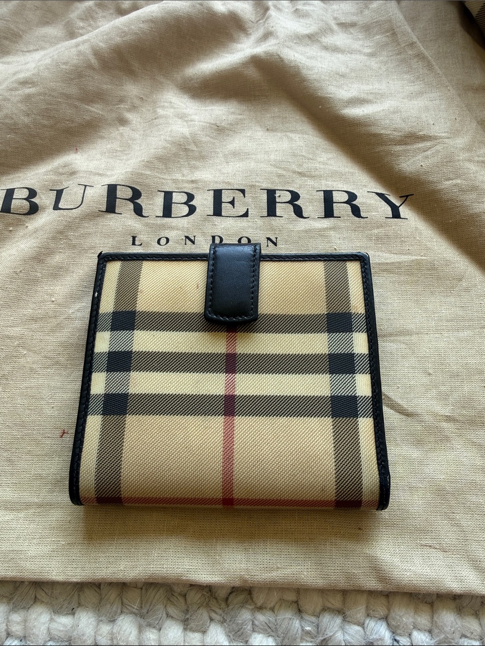 Burberry Beige Check Card Holder with Black Trim - Picture 2 of 5